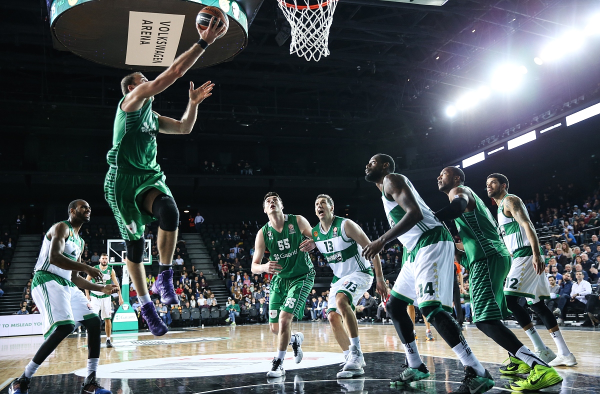 清晨NBA常规赛焦点战,波士顿凯尔特人主帅复盘,悬念犹存,赛季目标并未改变的简单介绍 清晨NBA常规赛焦点战,波士顿凯尔特人主帅复盘,悬念犹存,赛季目标并未改变的简单介绍